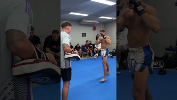 "The General" keeps an eye on Nico Carrillo