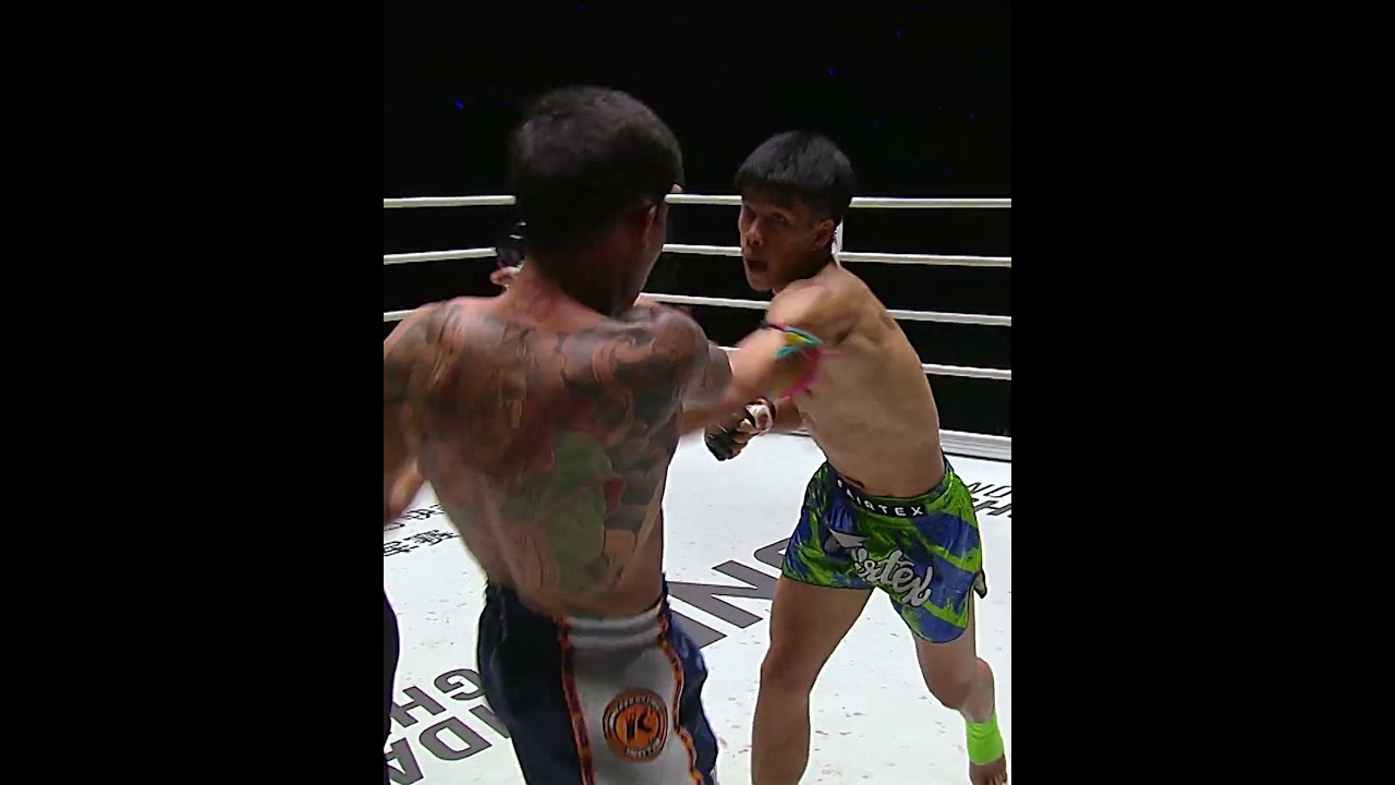 Watch out for all the insane striking from the Muay Thai brawl between Kaotaem and Wanpadej!