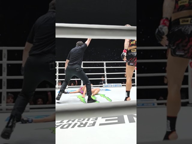 Watch Stella Hemetsberger's contract winning KO from ringside