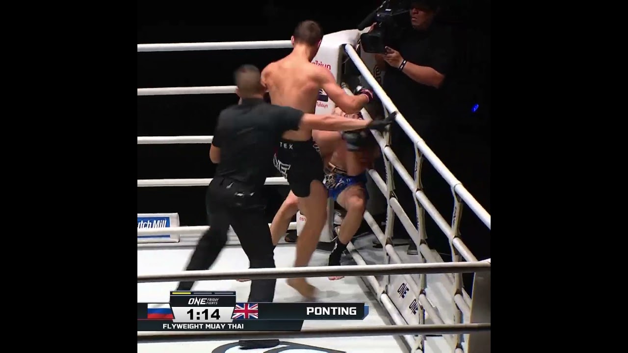 Done in ONE  Rustam Yunusov steamrolls Alfie Ponting in under two minutes!