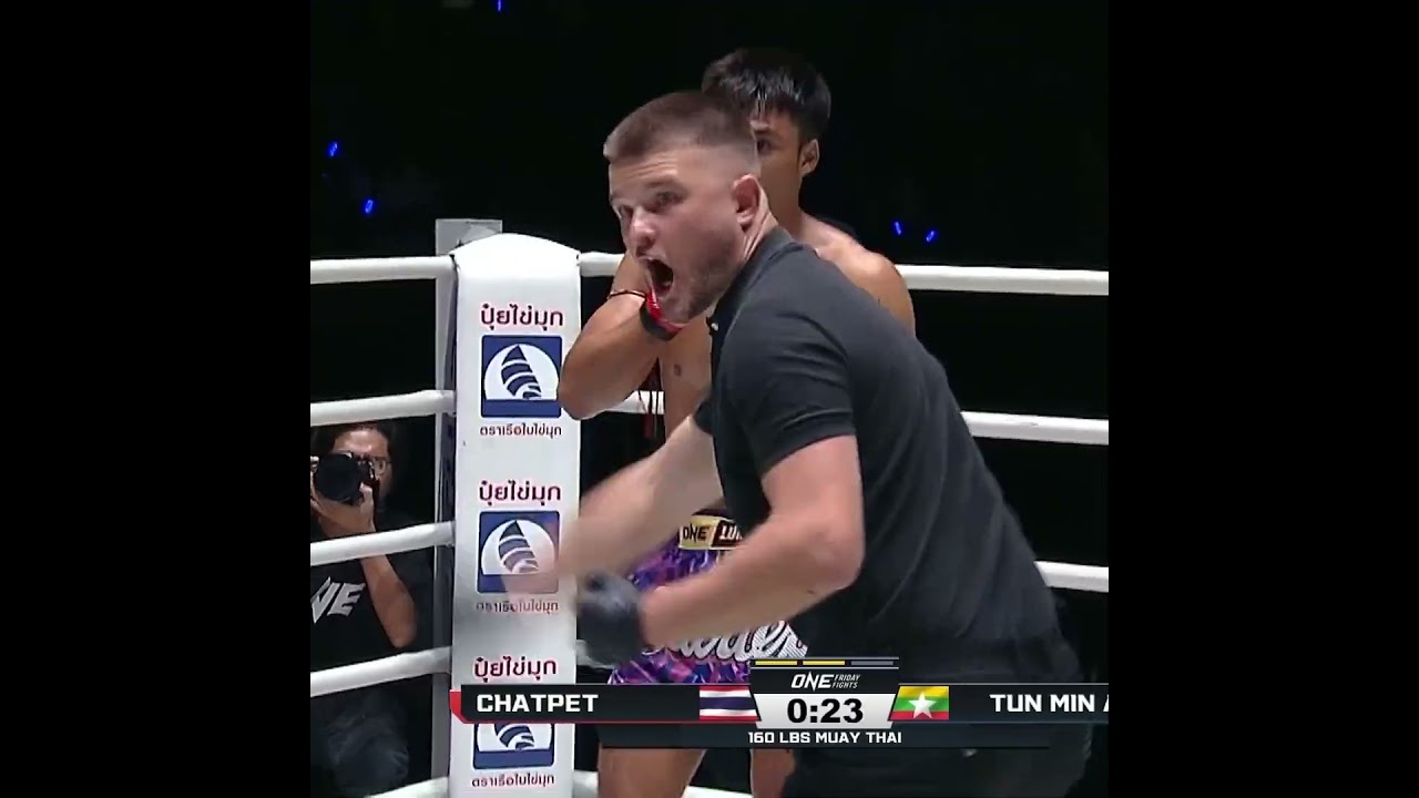 EXPLOSIVE action  Tun Min Aung scores three knockdowns on Chatpet for the second round TKO!