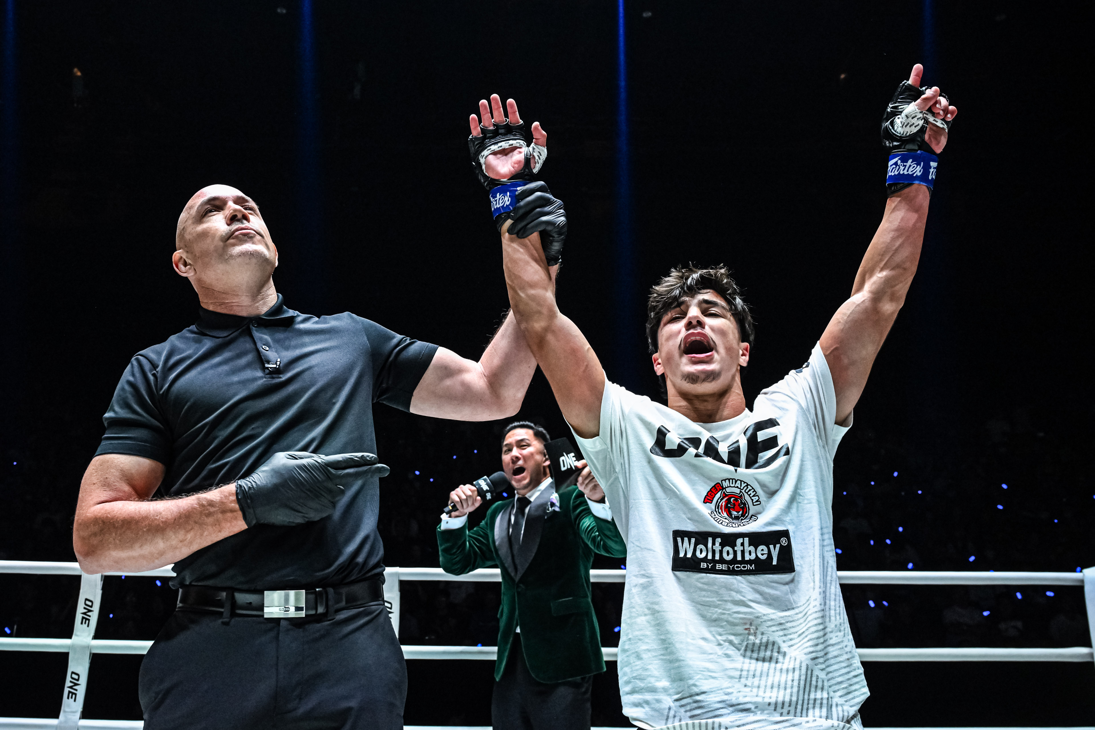 Chartpayak Saksatoon Ramadan Ondash ONE Friday Fights 114 23.jpg