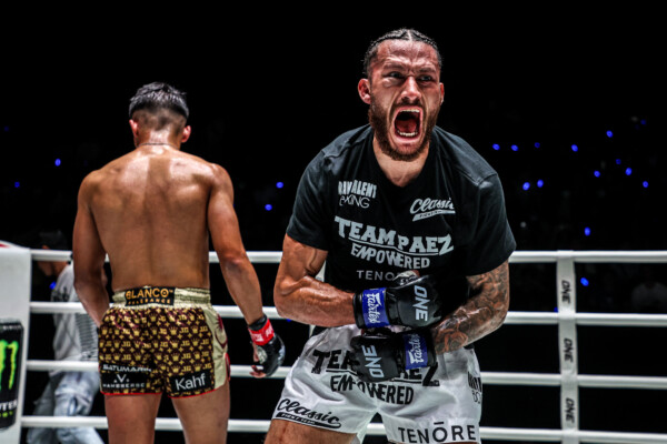 Johan Ghazali Diego Paez ONE Fight Night 32 53