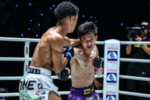 Jurai Ishii Youness Mounine ONE Friday Fights 114 14