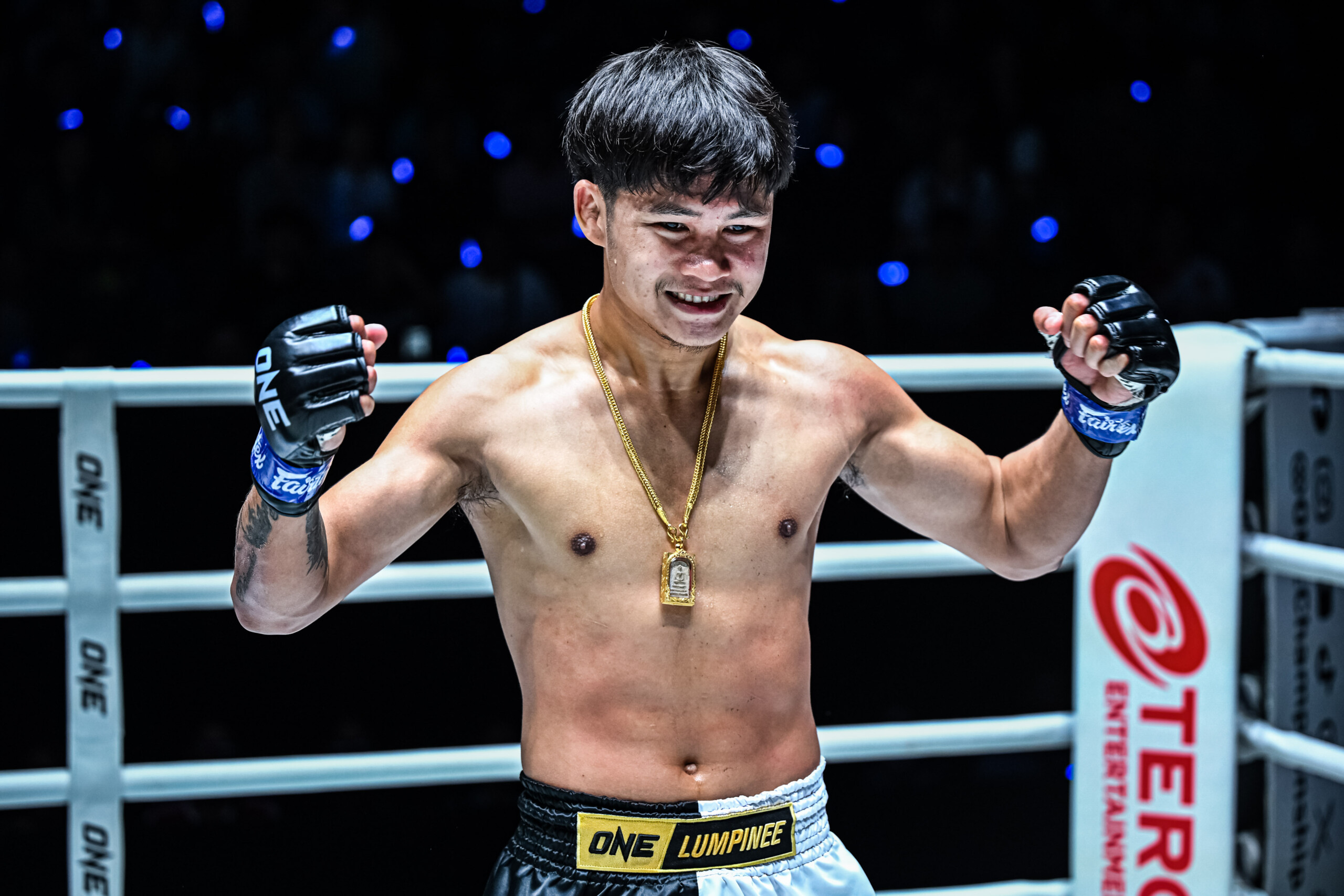 Puengluang Baanramba Pompet PK Saenchai ONE Friday Fights 111 24