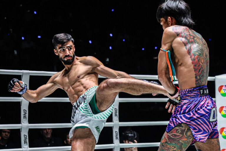 Singdomthong Nokjeanladkrabang Abdallah Ondash ONE Friday Fights 112 11
