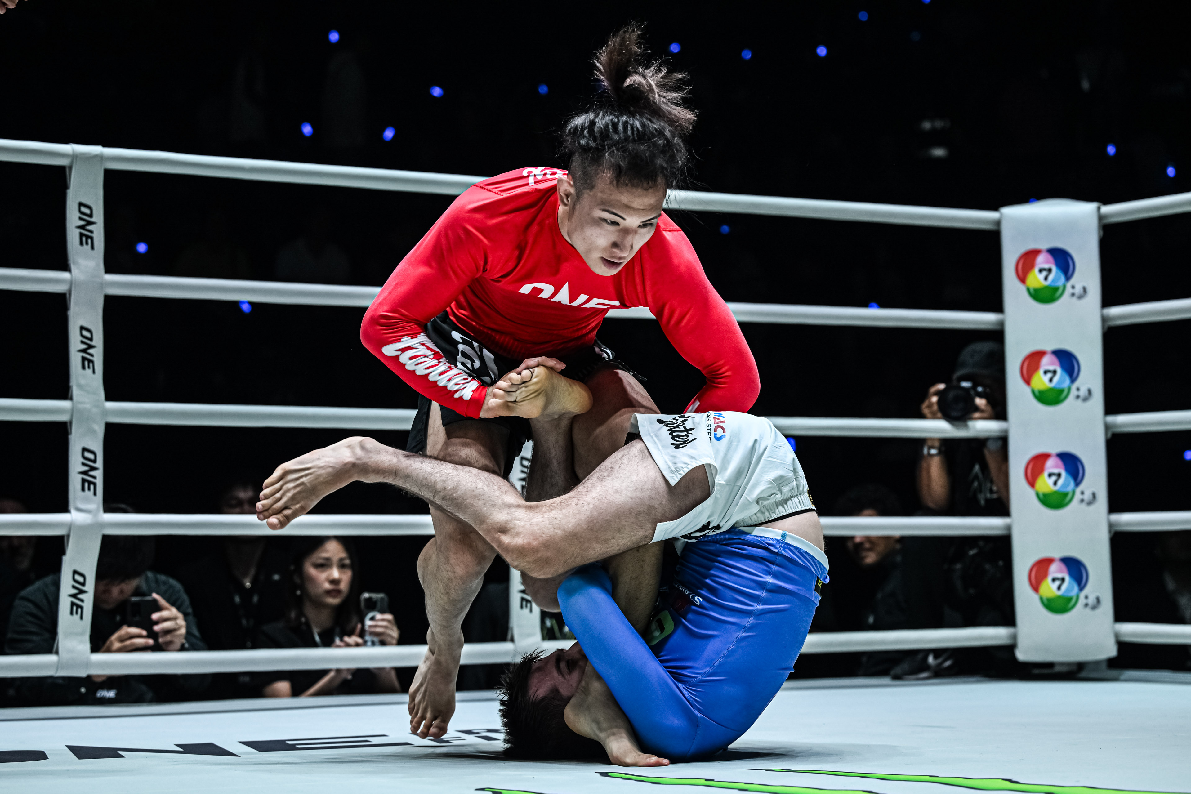 Takuma Sudo Shamsudin Magomedov ONE Friday Fights 114 41.jpg