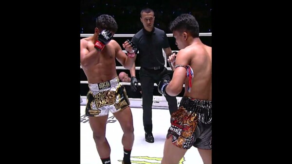 An insane knockout finished the Muay Thai firefight between Petsukumvit and Petchmuangsri!