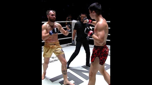 SCRAP it out  Ferzan Cicek and Lenny Blasi were trading BLOWS in this Muay Thai showdown!