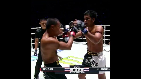 Seksan trades HELLBOWS with "Elbow Zombie"