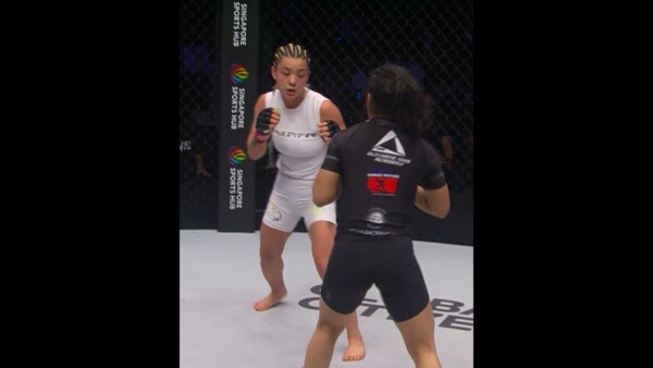The atomweight scrap between Itsuki Hirata and Jihin Radzuan!