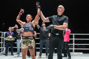 Allycia Hellen Rodrigues Johanna Persson ONE Fight Night 33 11