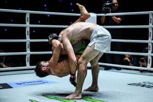 Ibragim Dauev Pedro Dantas ONE Fight Night 33 5