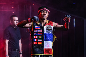 Shadow Singha Mawynn Mohamed Younes Rabah ONE Fight Night 33 10