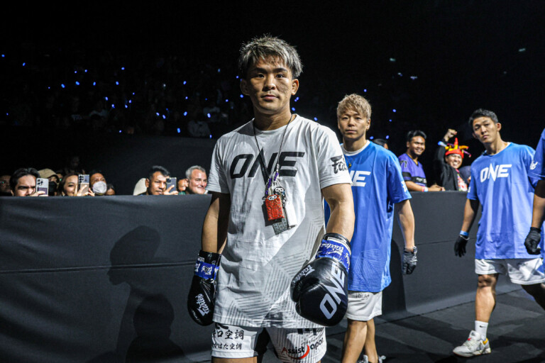 Yuki Yoza Petchtanong Petchfergus ONE Friday Fights 116 1
