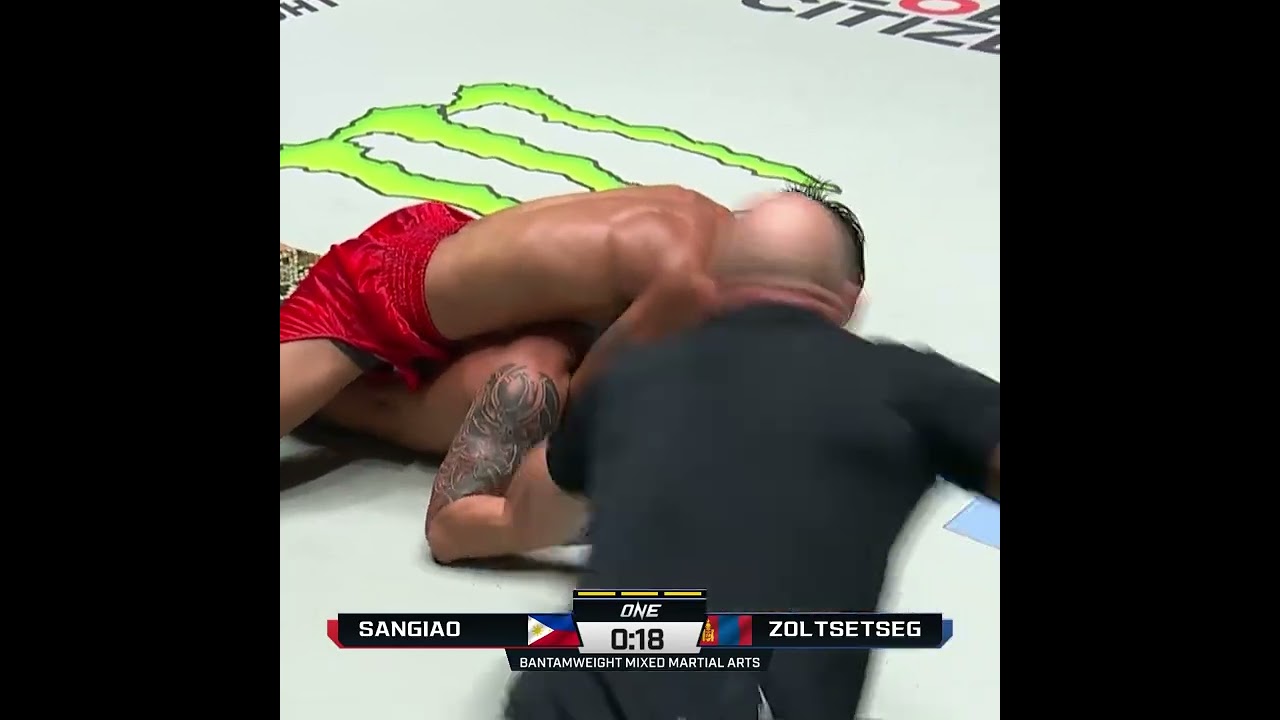 BUZZER BEATER submission  Jhanlo Mark Sangiao chokes out Shinechagtga Zoltsetseg!