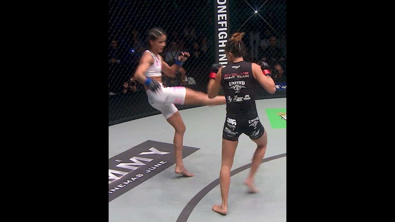 From the Archives ️ Angela Lee proved she's UNSTOPPABLE against Istela Nunes!