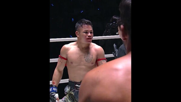 MIND BLOWING knockdowns  The first fight between Chalawan and Kaoklai was BONKERS!