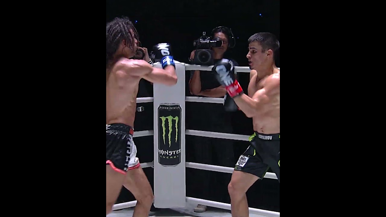 This kickboxing clash between Elbrus Osmanov and Wail Karroumi was PURE CHAOS
