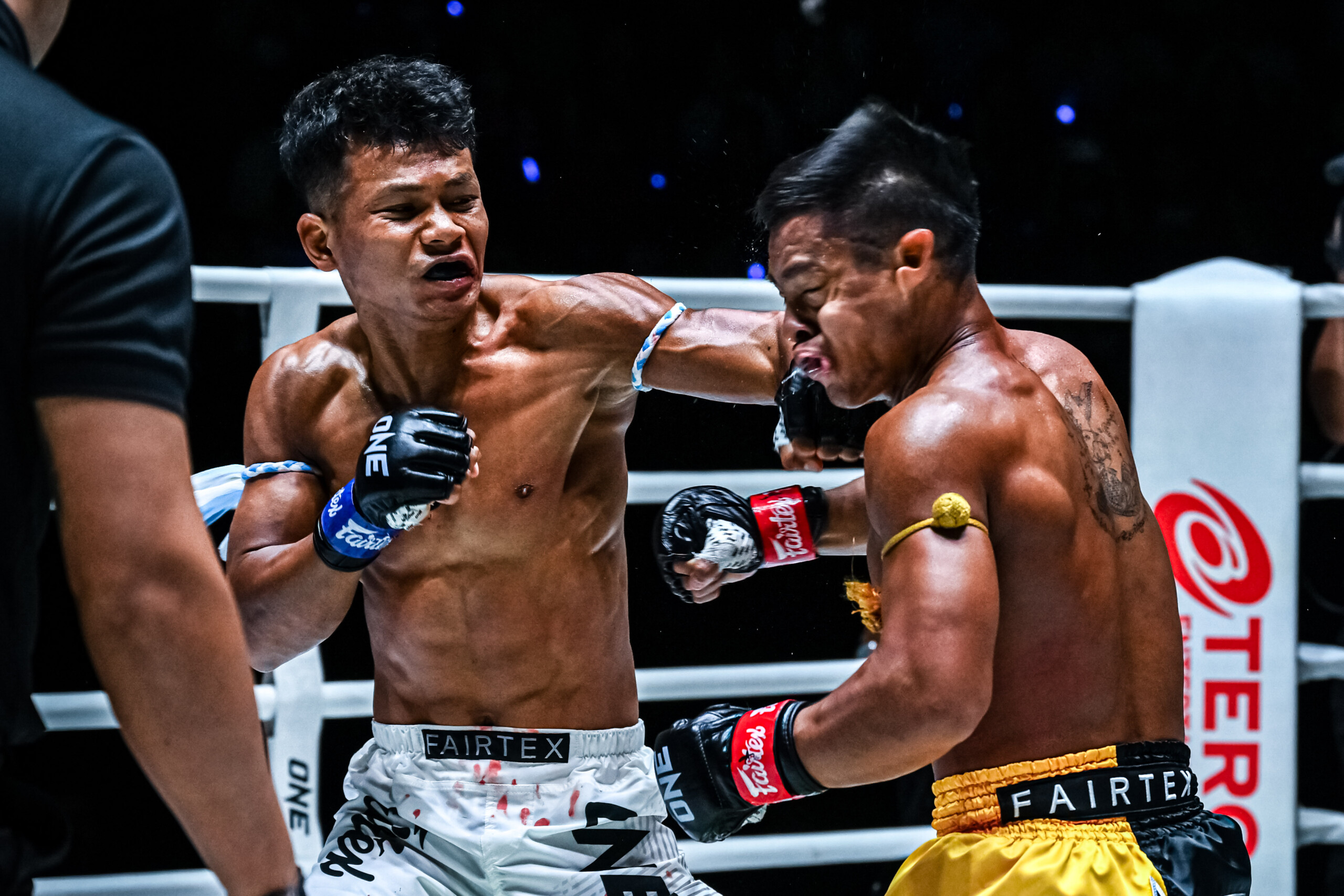 Numsurin Chor Ketwina Songchainoi Kiatsongrit ONE Friday Fights 122 1