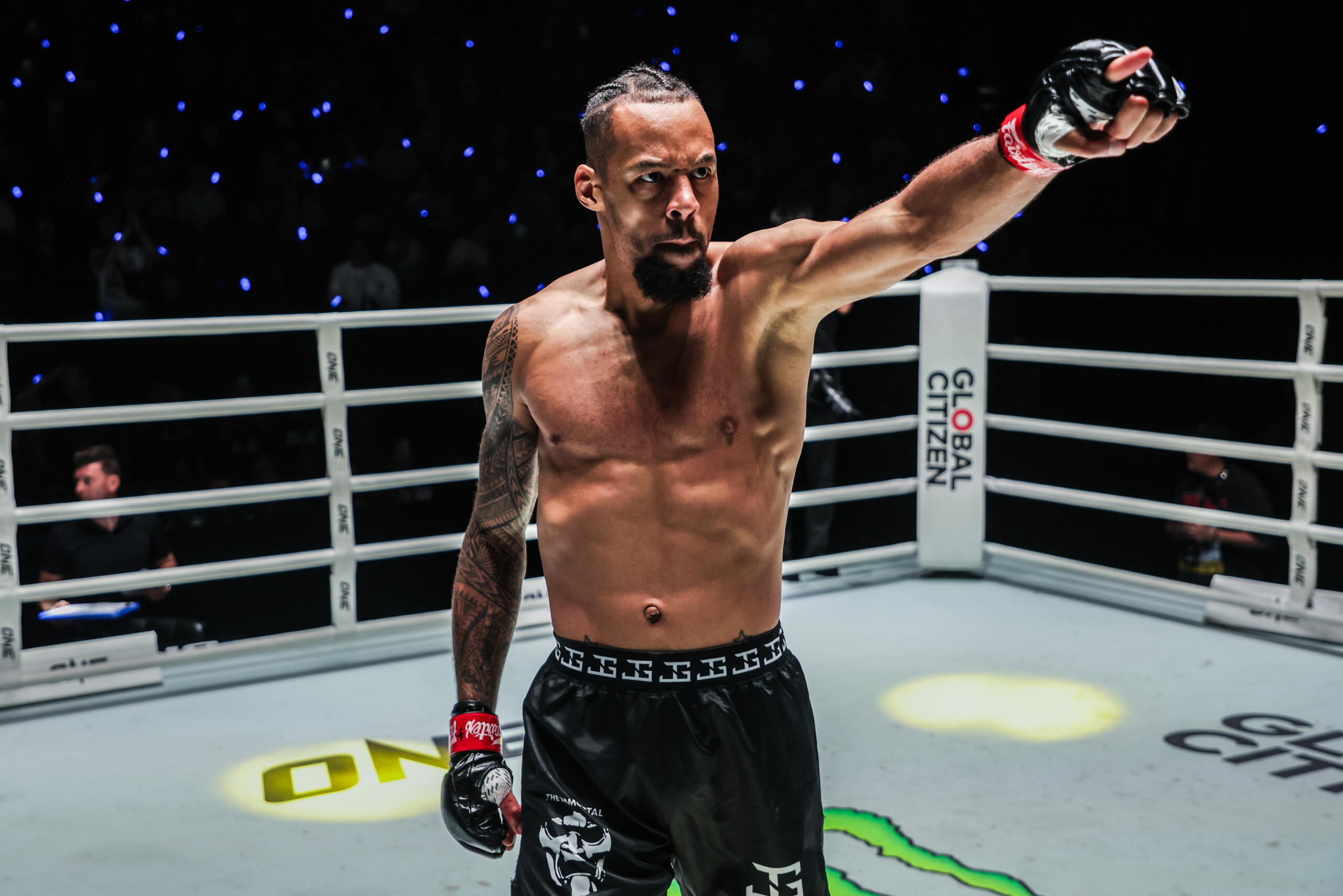 Regian Eersel George Jarvis ONE Fight Night 34 21