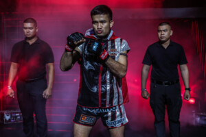 Rungrawee Sitsongpeenong Youssef Assouik ONE Fight Night 34 10