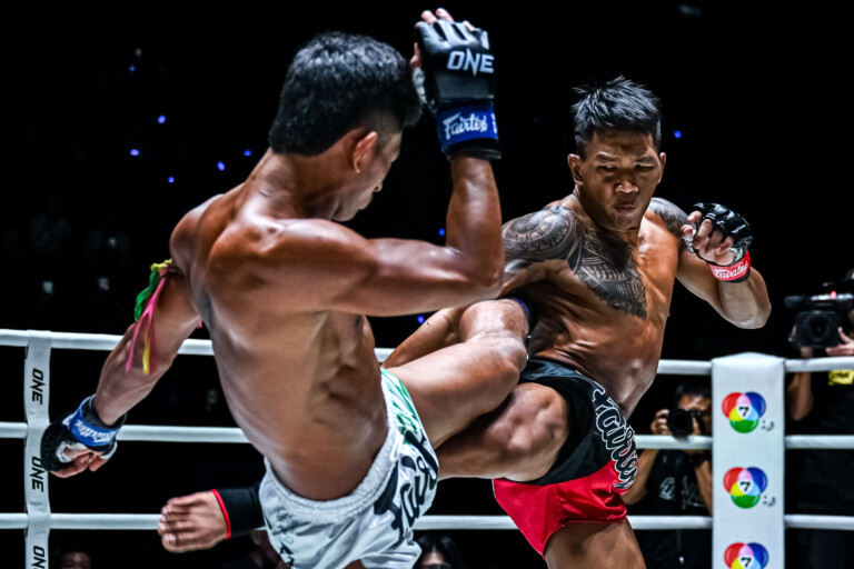 Samingdam NF Looksuan throws a kick at Sonrak Fairtex ONE Friday Fights 119
