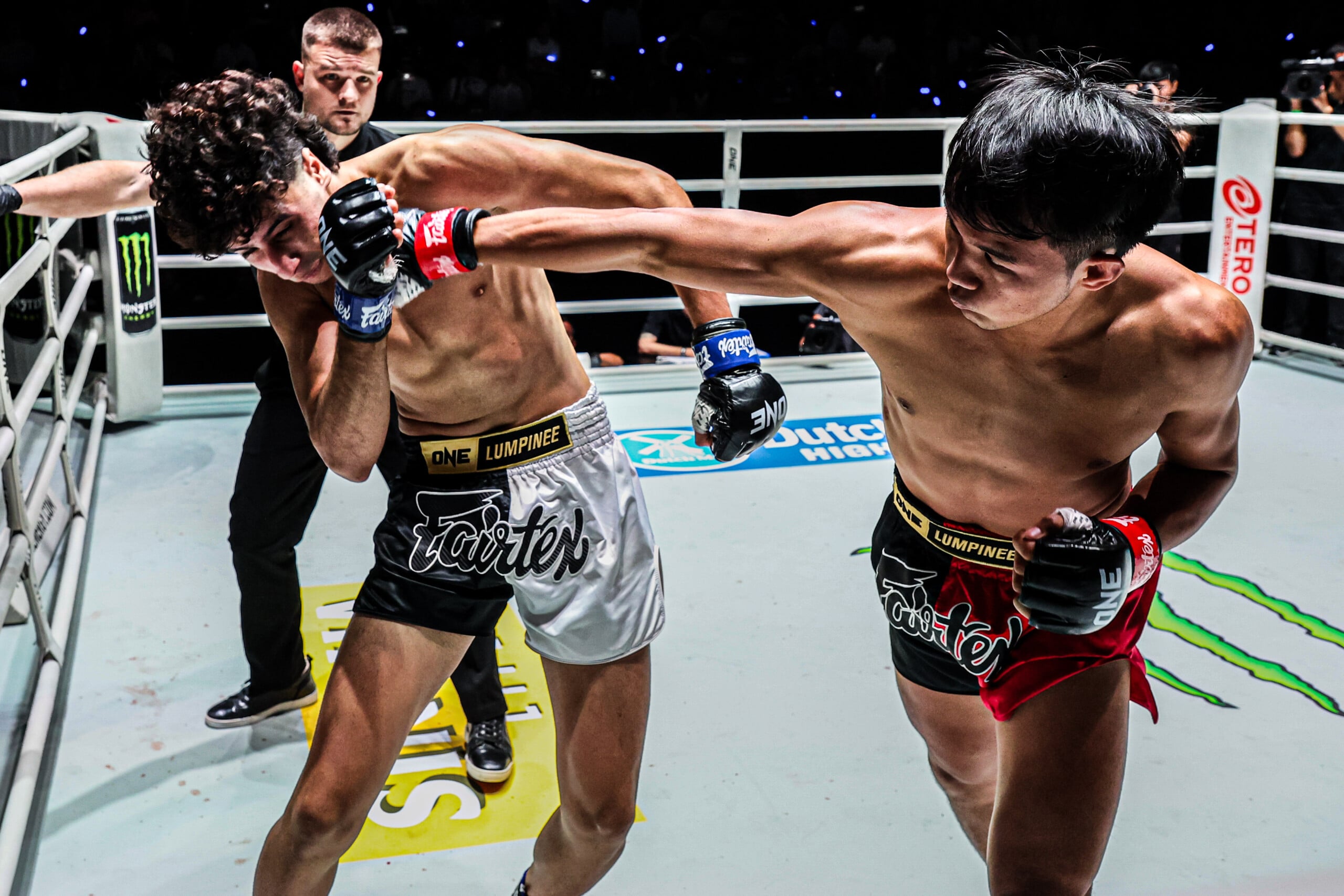 Wuttikrai Wor Chakrawut punches Mohamed Taoufyq at ONE Friday Fights 120