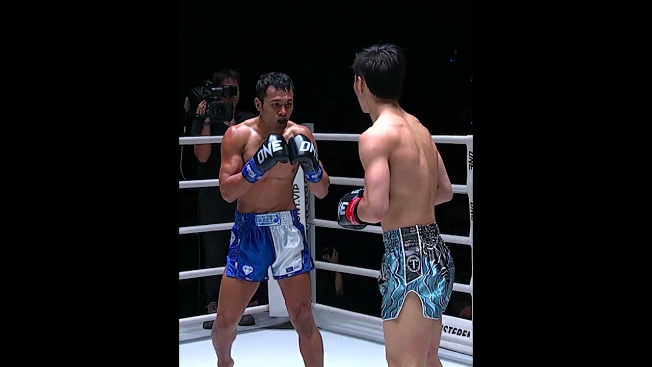 All the hard hitting strikes from the striking masterclass between Tawanchai and Jo Nattawut!