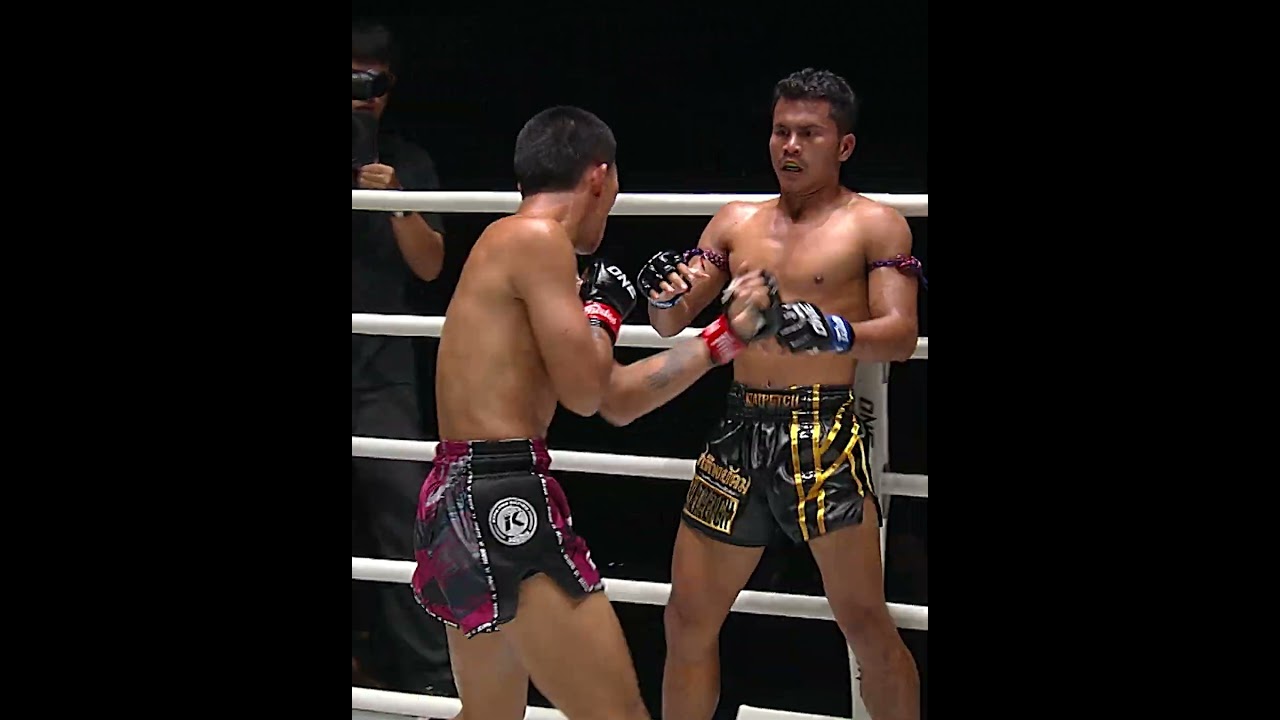 How did he survive that NASTY head kick knockdown