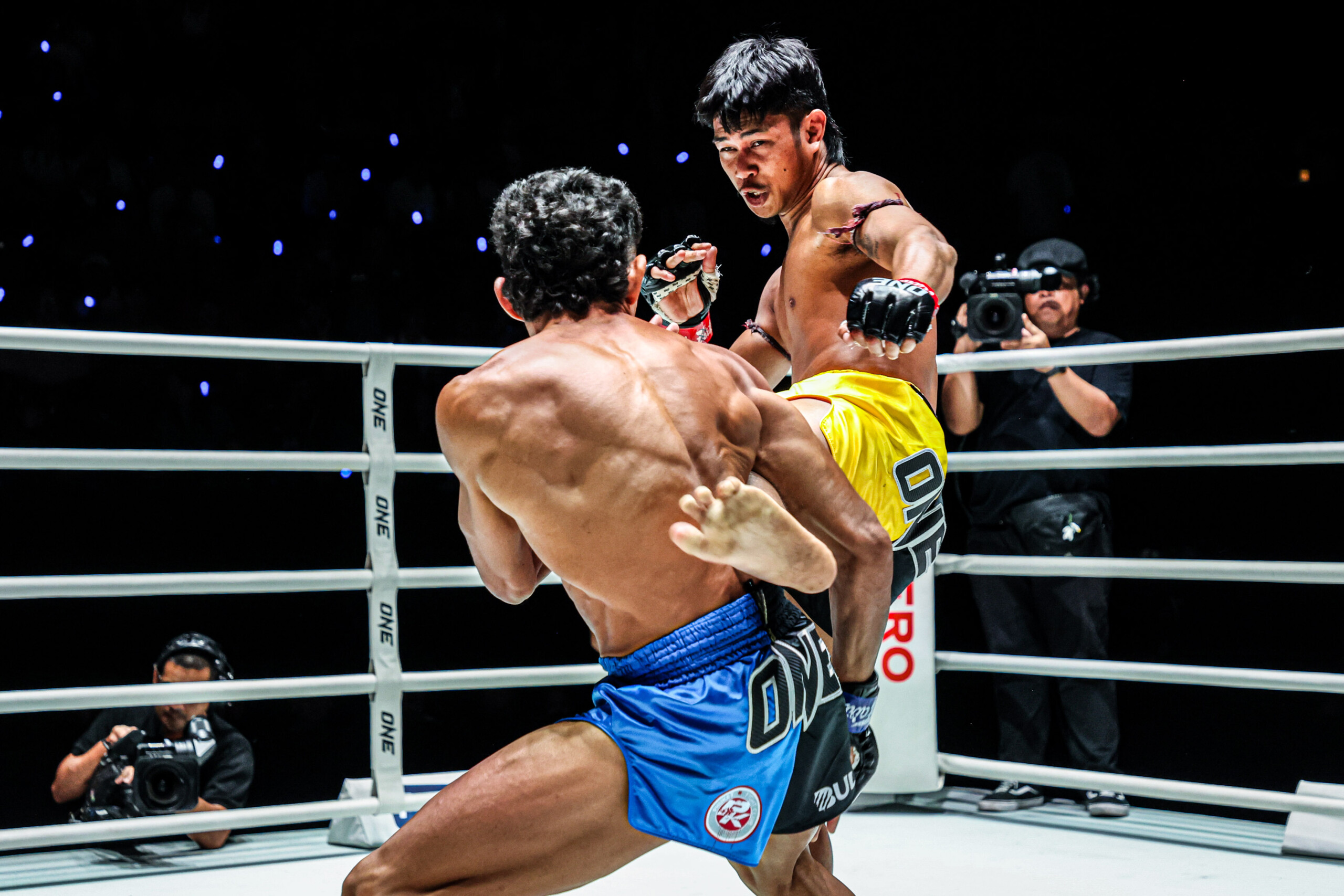 Kongchai Chanaidonmueang Walter Goncalves ONE Friday Fights 125 7