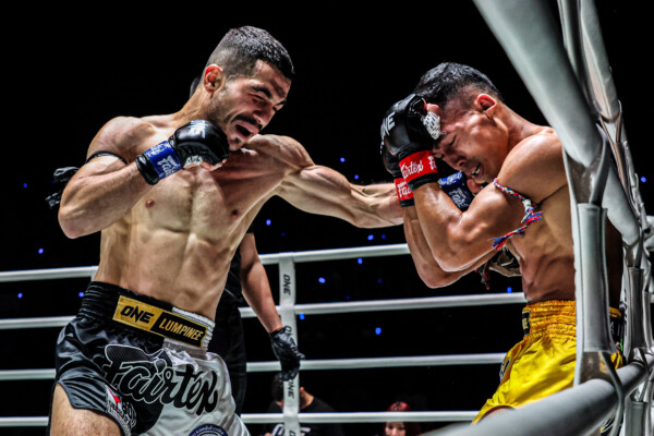 Mehrdad Khanzadeh Kritpet PK Saenchai ONE Friday Fights 125 3