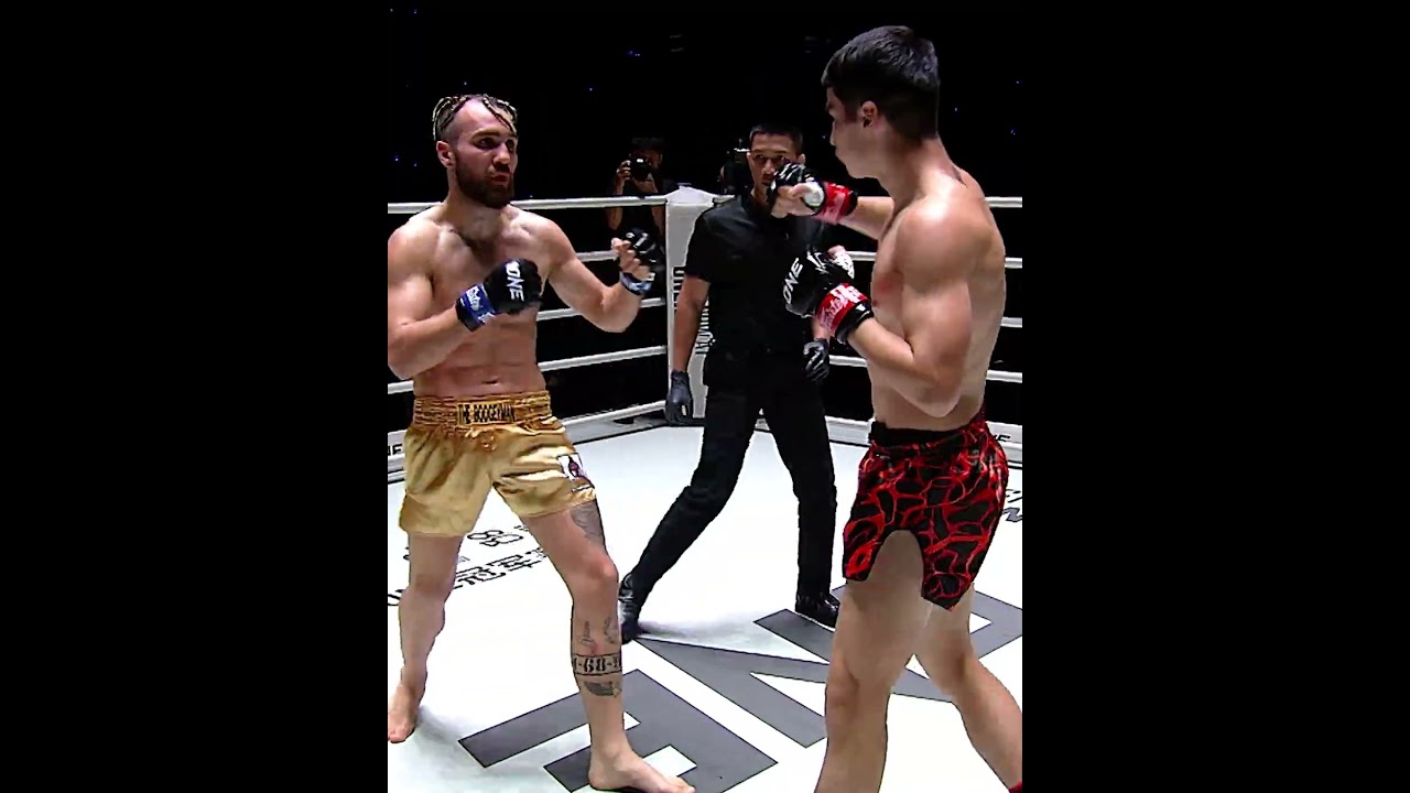 Muay Thai FIREFIGHT  Ferzan Cicek and Lenny Blasi lit up the ring in their thrilling clash!