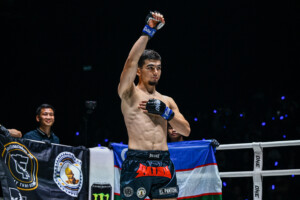 Aslamjon Ortikov Kongthoranee Sor SommaiONE Fight Night 36 4