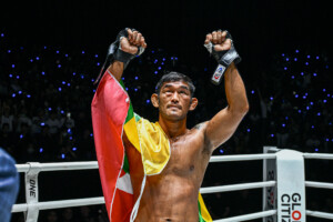 Aung La N Sang Zebaztian Kadestam ONE Fight Night 36 14