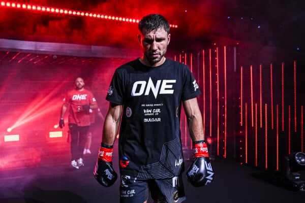 Bogdan Shumarov makes his way to the ring for Maciej Karpinski clash at ONE Friday Fights 127