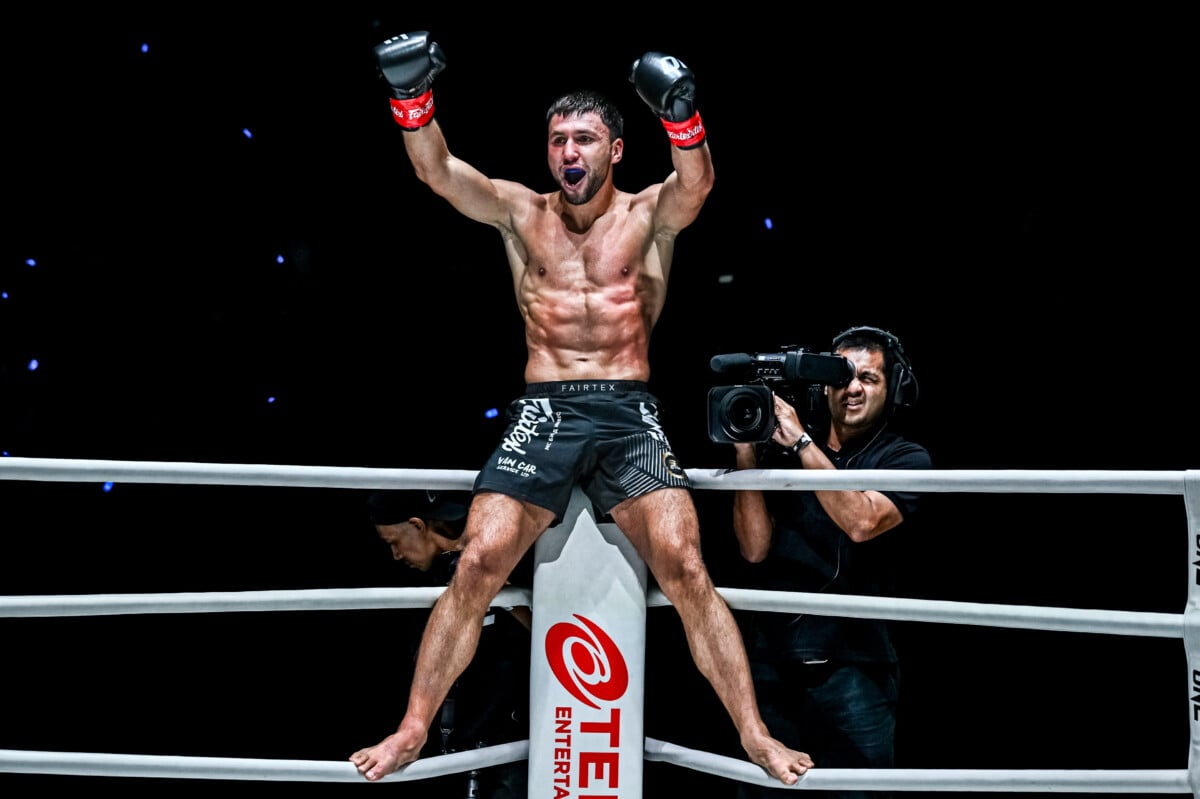 Bogdan Shumarov celebrates his victory over Maciej Karpinski at ONE Friday Fights 127
