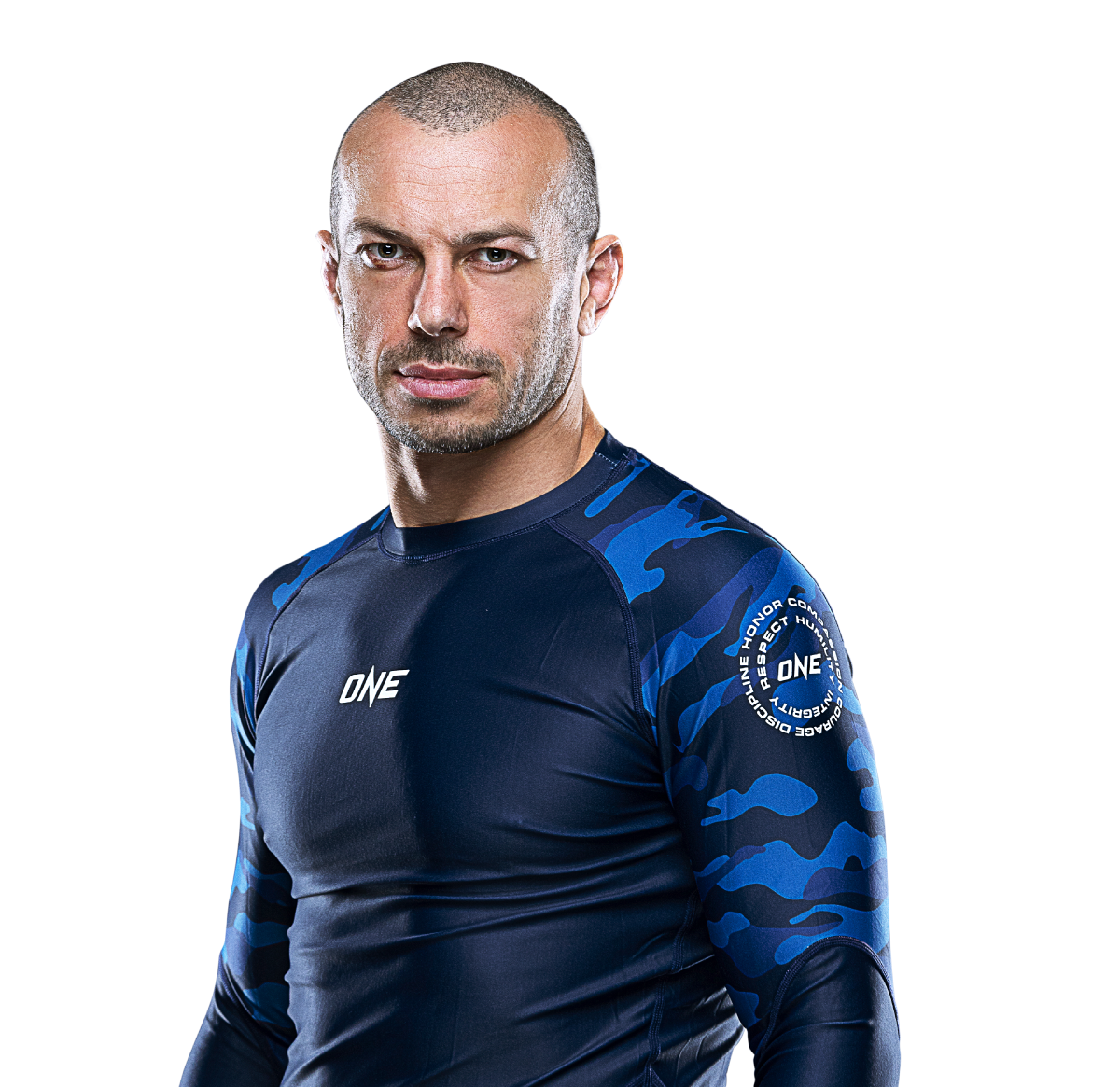 Lachlan_Giles Hero 1200x1165