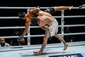 Sanzhar Zakirov Hu Yong ONE Fight Night 36 7