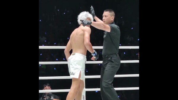 A closer look at the chaotic end to the battle between Payakrut and Abdessamie Rhenimi!
