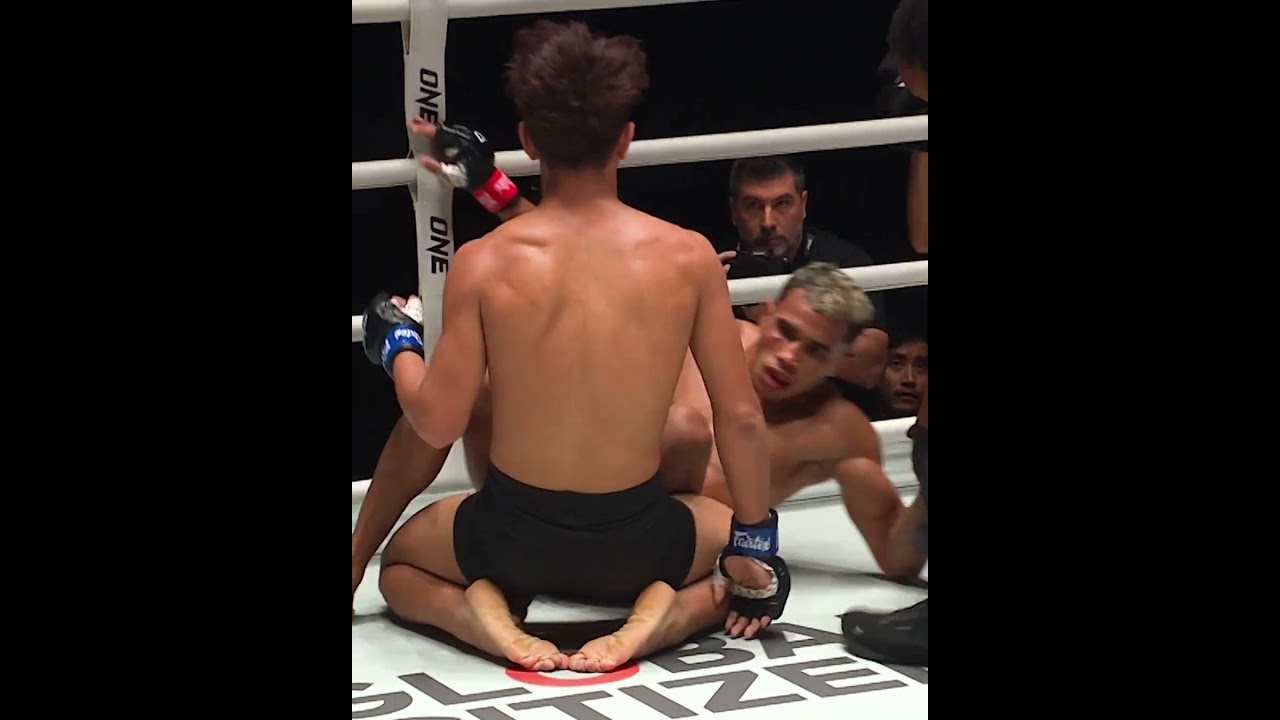 Relive the chaos and excitement of Banma Duoji vs. Walter Goncalves!