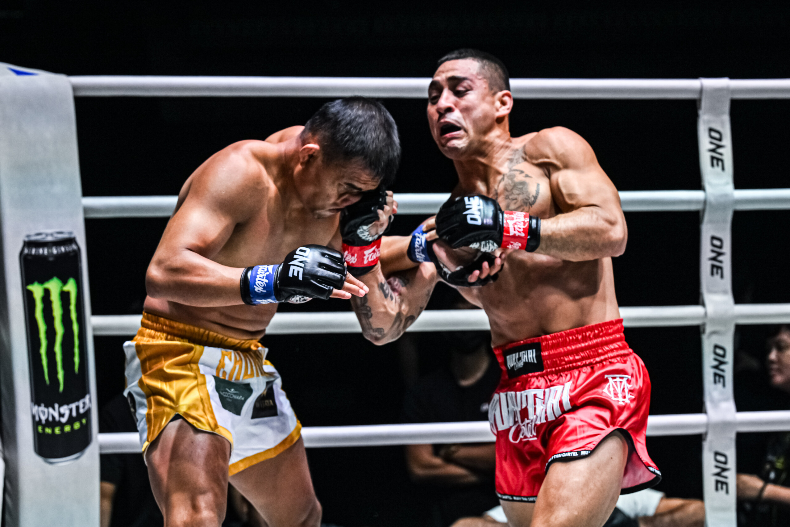 Gilbert Nakatani Eko Roni Saputra ONE Fight Night 37 5