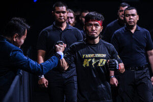 Lito Adiwang Mauro Mastromarini ONE Fight Night 37 4