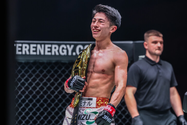 Nadaka Yoshinari with the ONE Championship belt