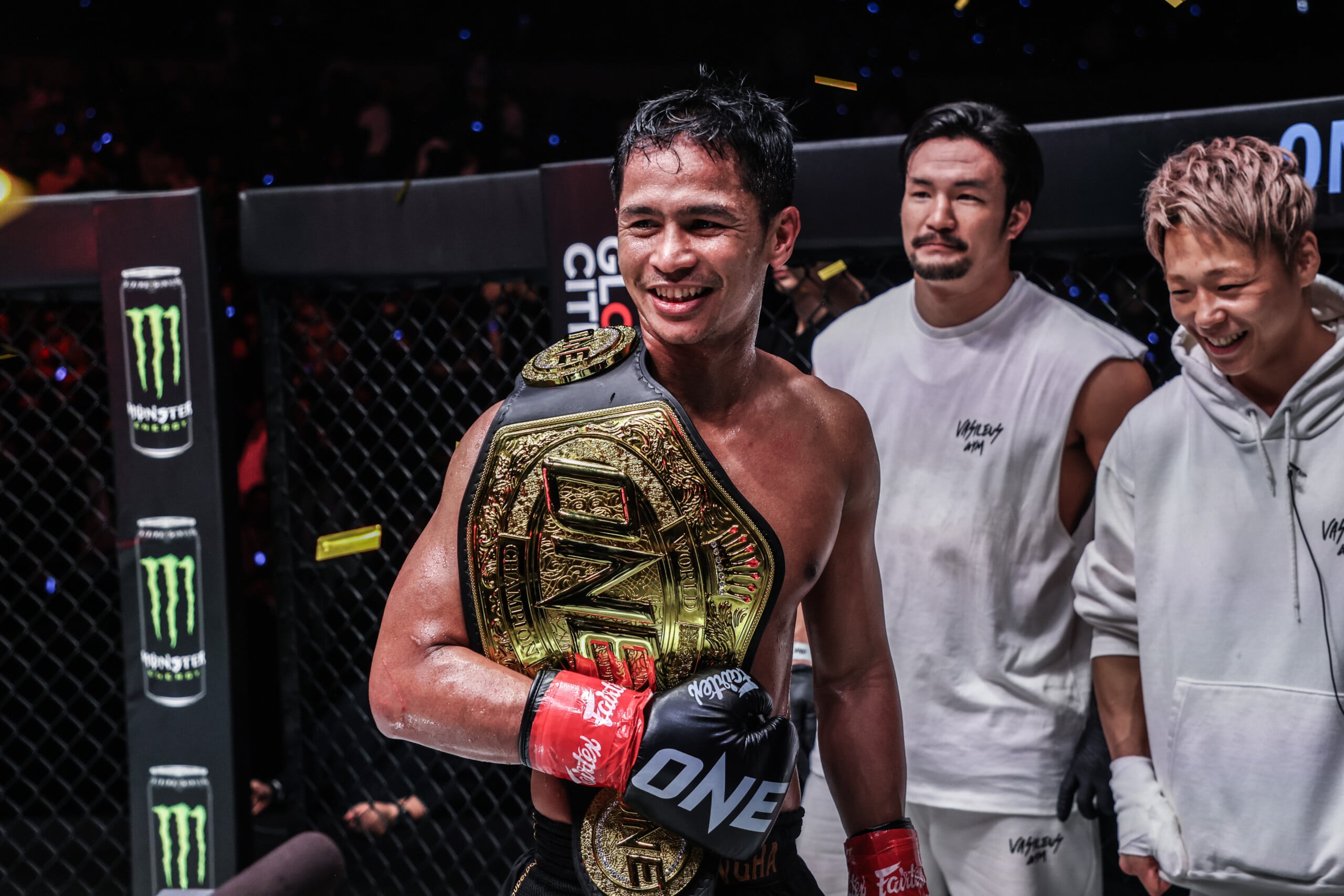 ‘It’s Going To Be Razor-Close’ – Superbon Predicts ONE SAMURAI Featherweight Kickboxing Tournament Finalists