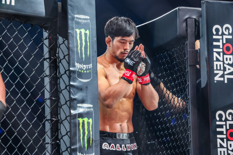 Yuya Wakamatsu prays before his match against Joshua Pacio at ONE 173