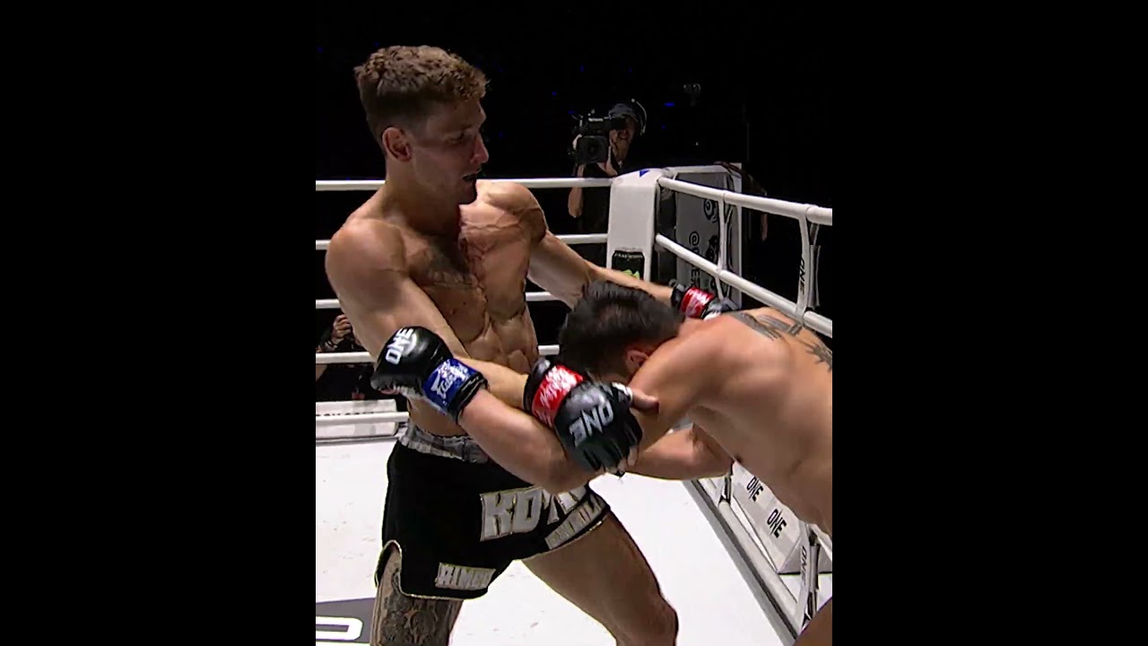 Complete CONTROL  Witness Nico Carrillo challange Luke Lessei at ONE Fight Night 37!