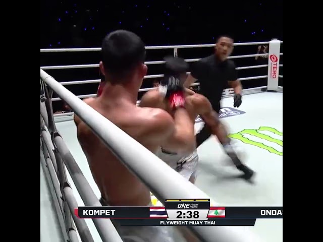 DYNAMITE KO  Abdallah Ondash flatlines Kompet in the opening seconds of Round 3!