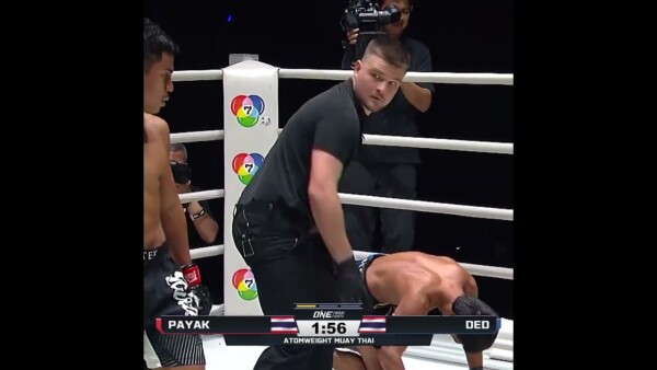 PERFECT debut  Payak KOs Ded in just over a minute!