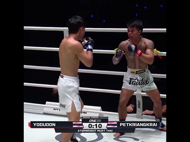 STARCHED  YodUdon drops Petkriangkrai three times for a second round TKO!
